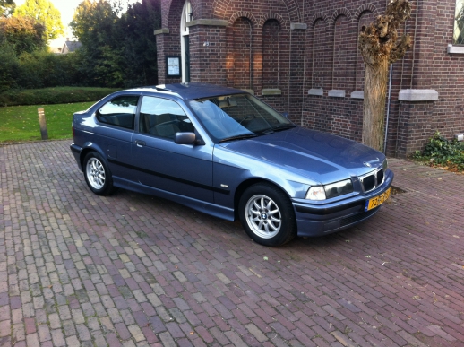 Maand routine voordelig BMW 3-serie 316i 1.9 compact - Smeets Auto Select